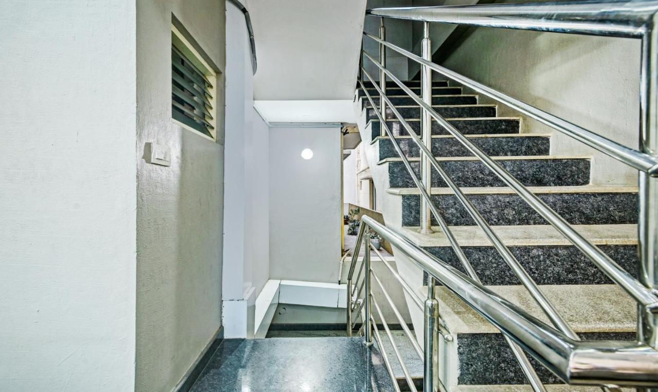 Hotel Treebo Trend Karan Residency Mysuru Zewnętrze zdjęcie
